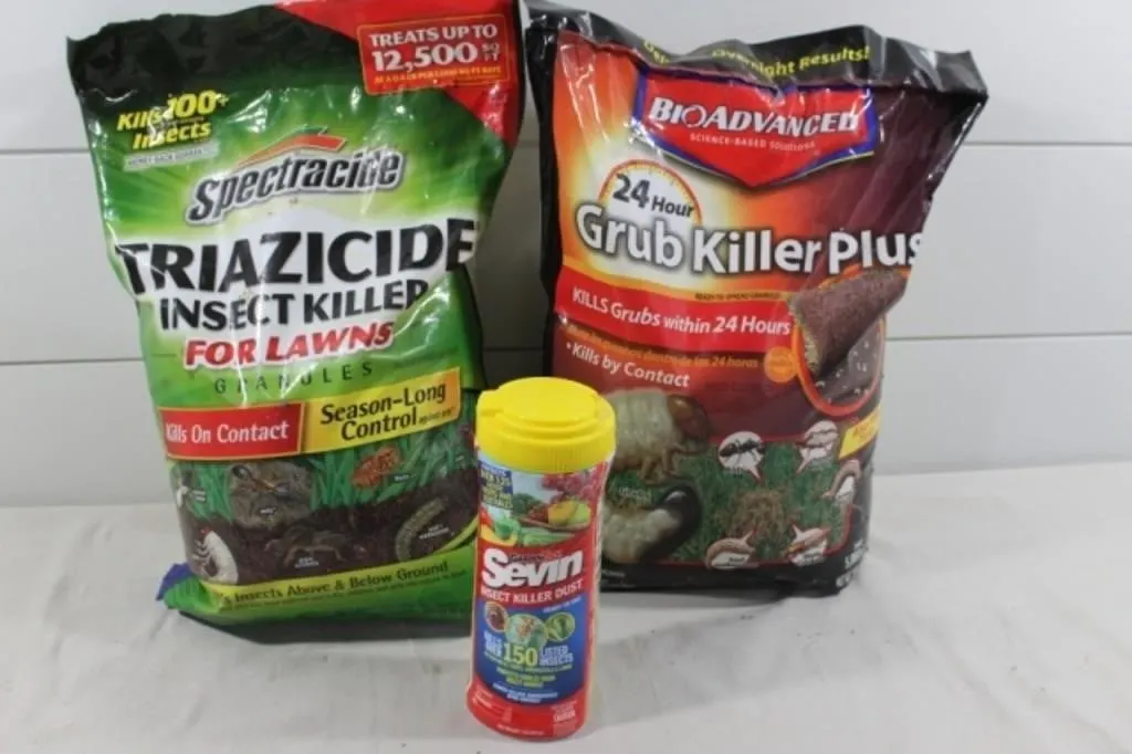 Sevin Dust, Insect & Grub Killer