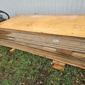 Stack of 4'x8' Plywood Sheets
 UNRESERVED