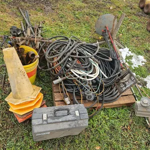 Assorted Shop Tools, Cables & Work Lights
 UNRESERVED