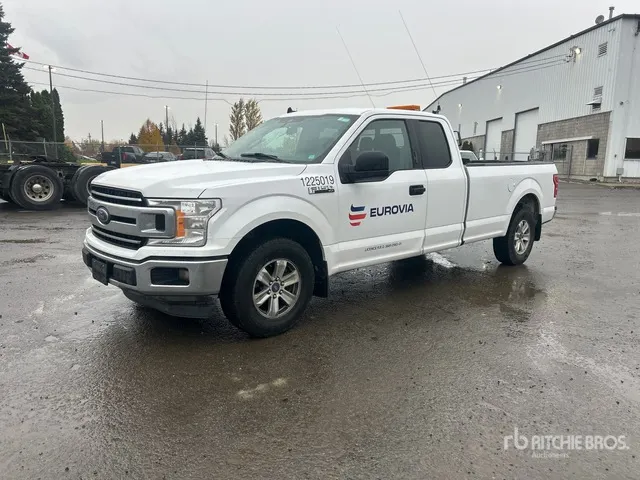 2020 Ford F-150 XLT 4x2 Extended Cab Pickup