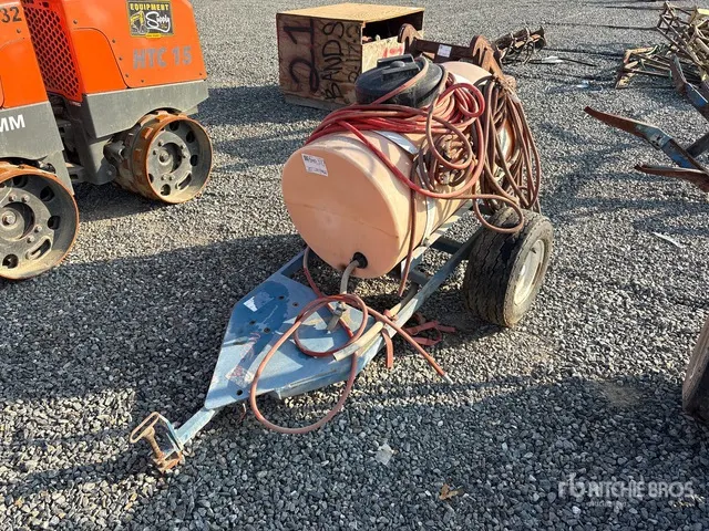 S/A Pull-Type Sprayer