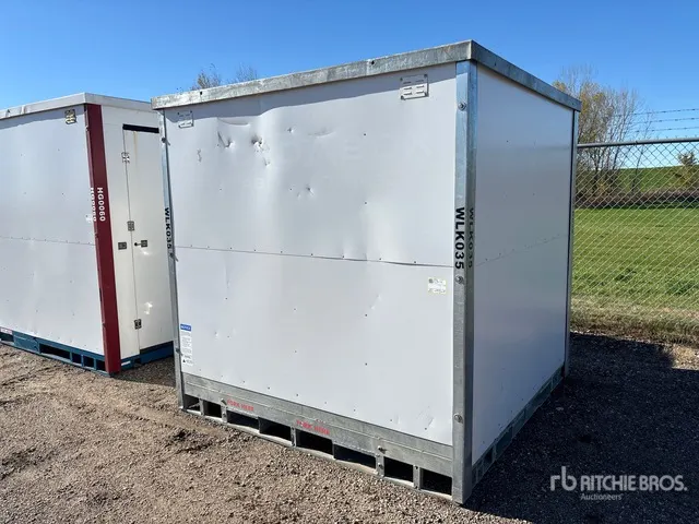 7ft5in x 7ft4in x 7ft4in Storage Container