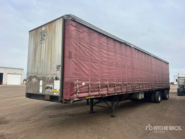 2011 Utility TS2CHA 50 ft T/A Spread Axle Curtain Side Trailer