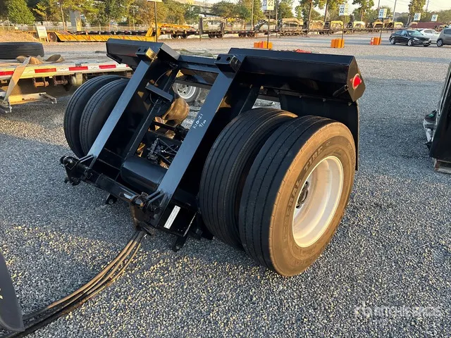 2002 Trail King S/A Booster Axle