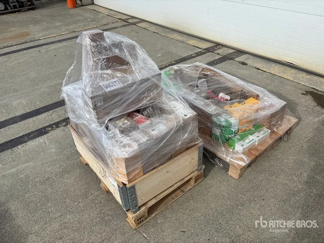 Quantity of (2) Pallets of Various Filters
