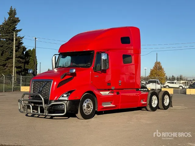 2022 Volvo VNL 760 6x4 T/A Sleeper Truck Tractor