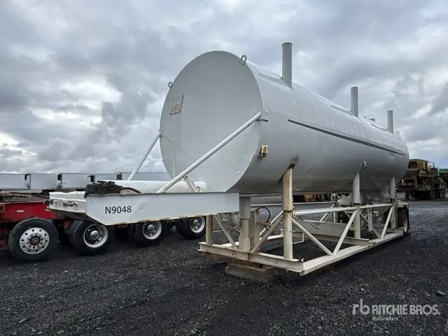 1998 Klein KPT-105 S/A Water Tower