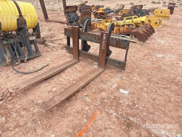 60 in Wheel Loader Forks