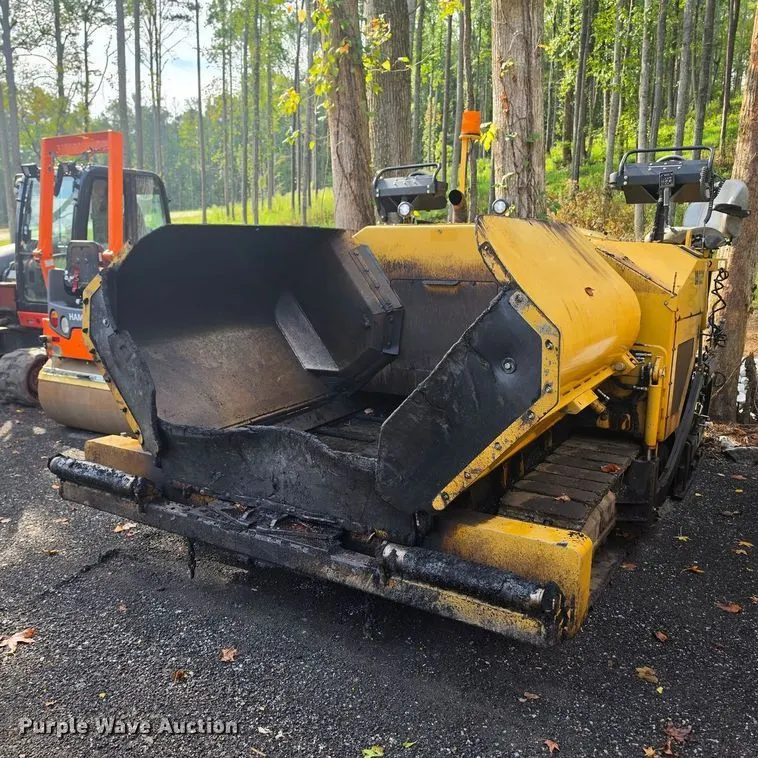 2022 Weiler P385B paver