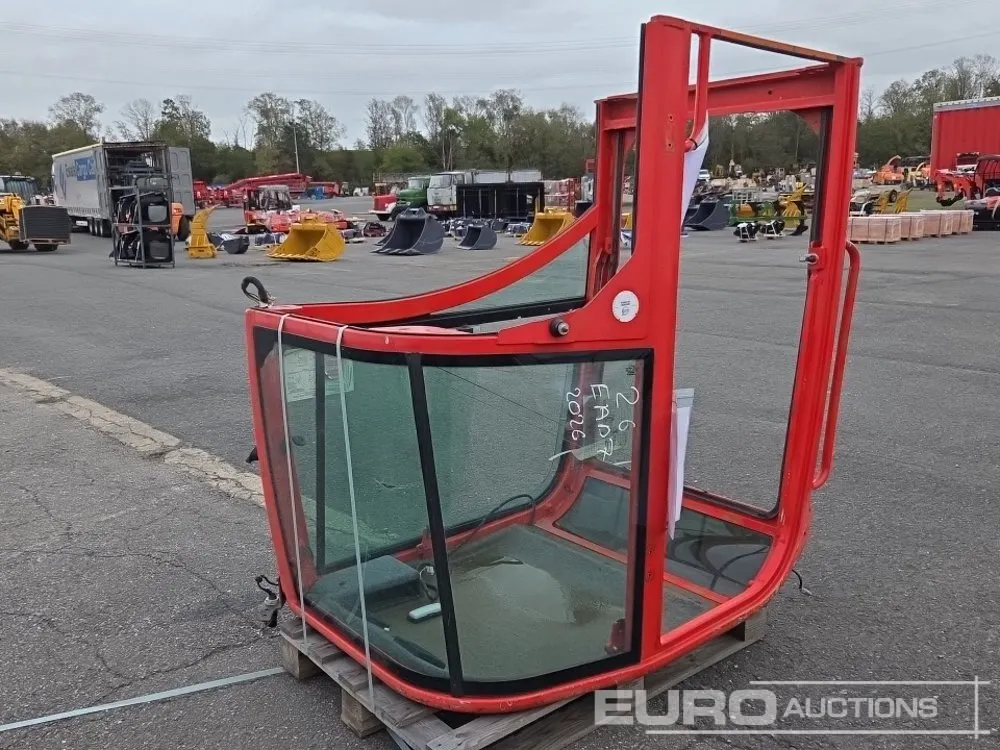 Cabin to suit Volvo ECR50D