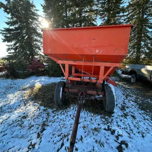 Kill brothers hopper wagon, approx. 250 Bu