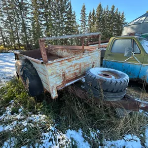 Trailer Frame c/w 50s step side box