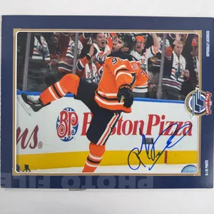 Connor McDavid 8x10 Signed (unverified) Photo