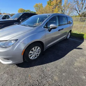(#H950) 2019 Chrysler Pacifica Mini-Van