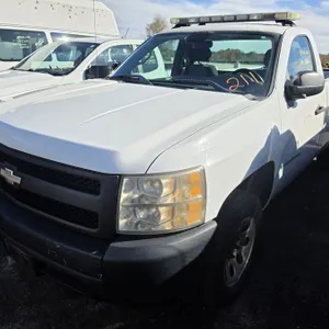 (#1743) 2007 Chevrolet Silverado 1500 Pickup Truck