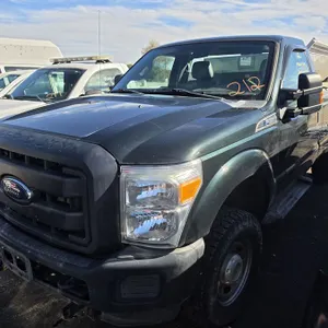 (#M92617) 2015 Ford F-350 Super Duty Pickup Truck with Sander