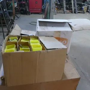 (#3) Caution Lights For Barrels, Batteries, Solar Lights