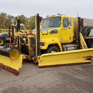 2016 Western Star 4700SF Plow and Spreader Truck/26-40-0534-V
