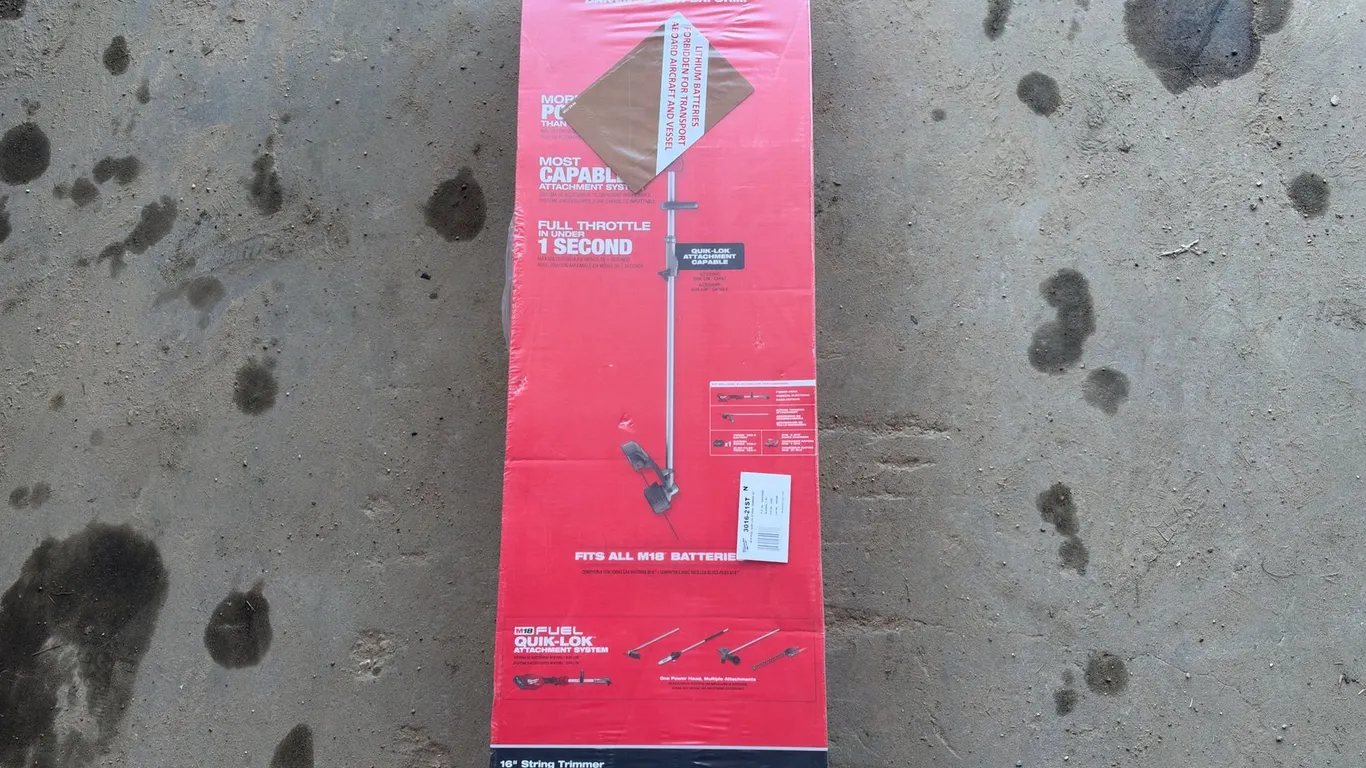 Milwaukee M18 Fuel 16" String Trimmer