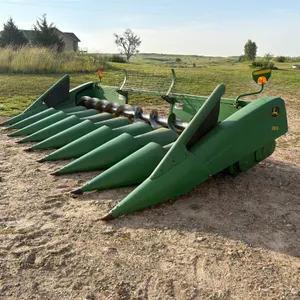 2005  John Deere  893  Corn Head - 8R30