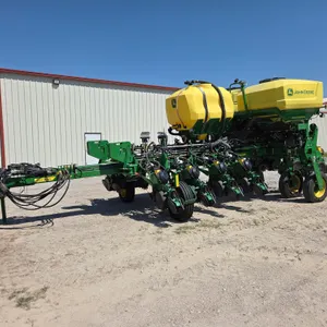 2022  John Deere   1775NT   Planter - 12R30