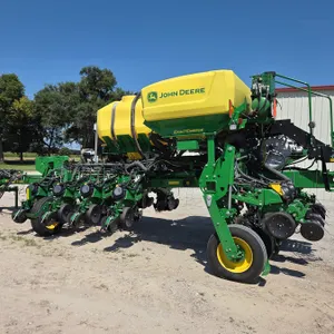 2022  John Deere   1775NT   Planter - 12R30