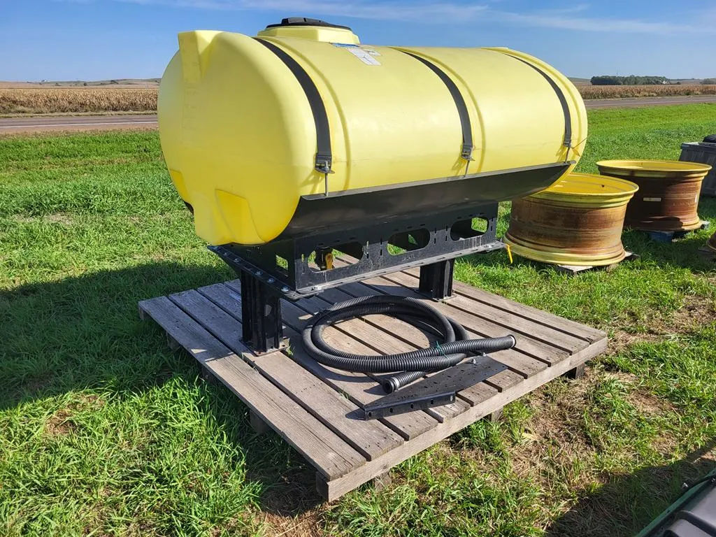 SureFire Saddle Tank w/ Mount & Bracket - 750 Gallon