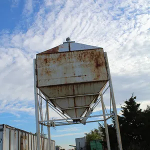 Overhead Feed Bin, 15 ton