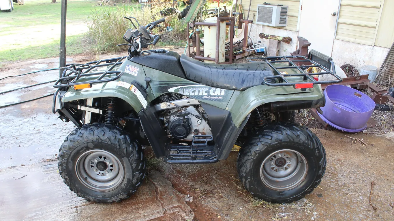Artic Cat 4 Wheeler 375