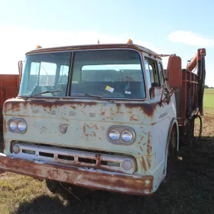 1958 Ford C-600 Cab Over