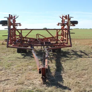 Krause 32' Chisel w/ Spikes