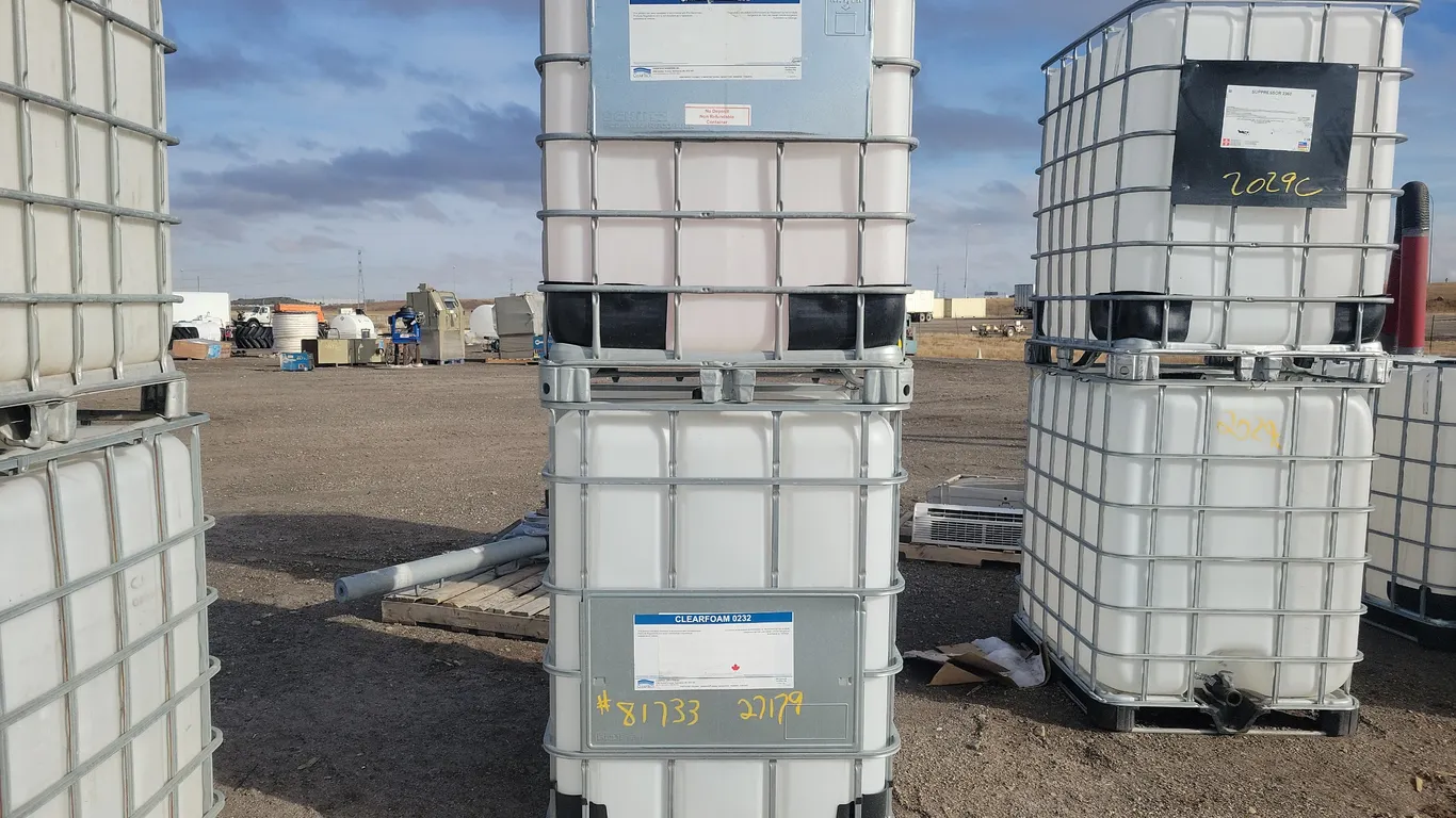 2 Bulk Containers