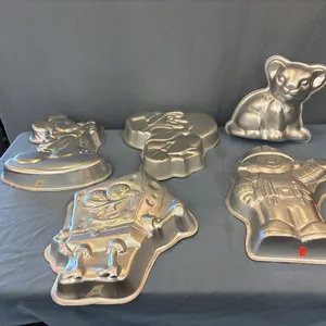 Wilton Cake Pans