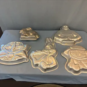 Wilton Cake Pans
