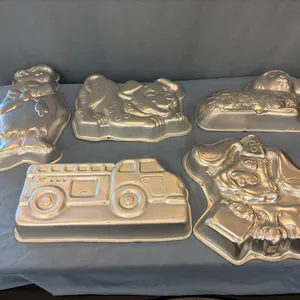 Wilton Cake Pans