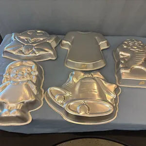 Wilton Cake Pans
