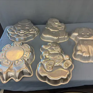 Wilton Cake Pans