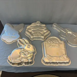 Wilton Cake Pans