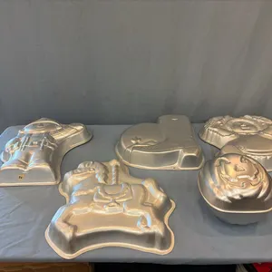 Wilton Cake Pans