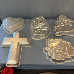 Wilton Cake Pans