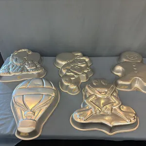 Wilton Cake Pans