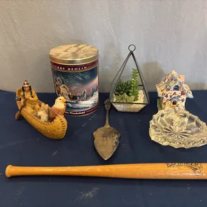 Terry Redlin Tin, Figurines & Misc