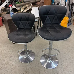 2 adjustable height stools
