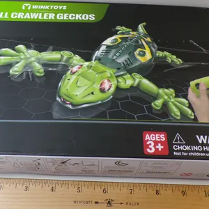 New Winktoys Wall Crawler Geckos