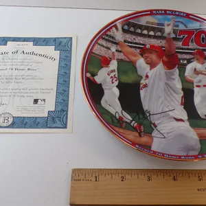 Bradford Mint Mark McGuire: Home Run Hero Collector Plate by Glen Green. Comes With COA. It is Plate