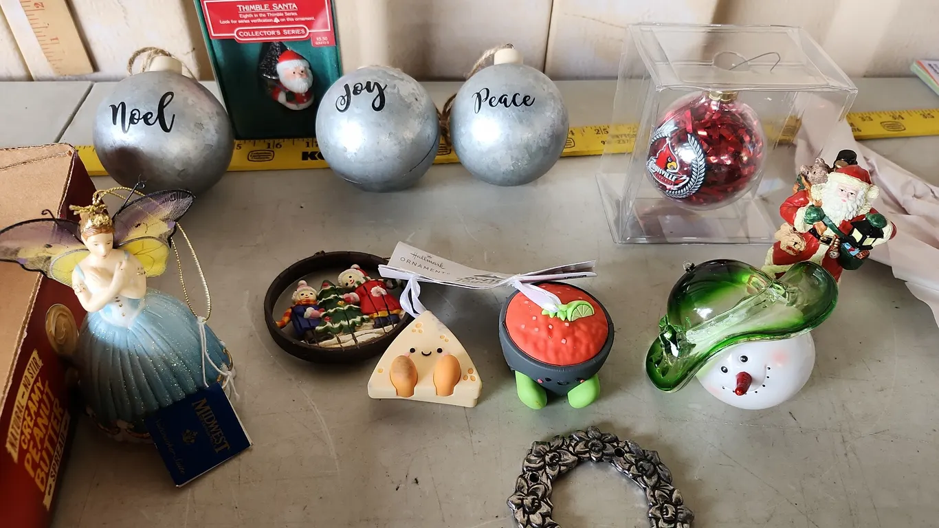 Assorted Ornaments, See Photos