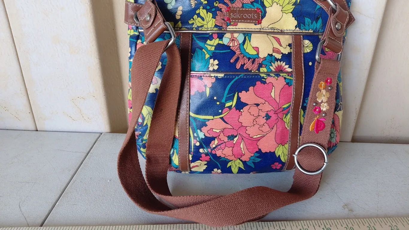 Sakroots Purse, Flower Pattern