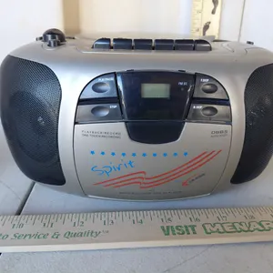 Compact Disc Digital Audio Spirit Radio Recorder W/CD Player