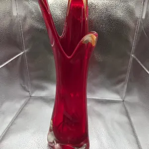 Vintage Italian Murano glass vase