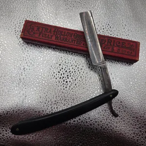 Vintage straight razor with case